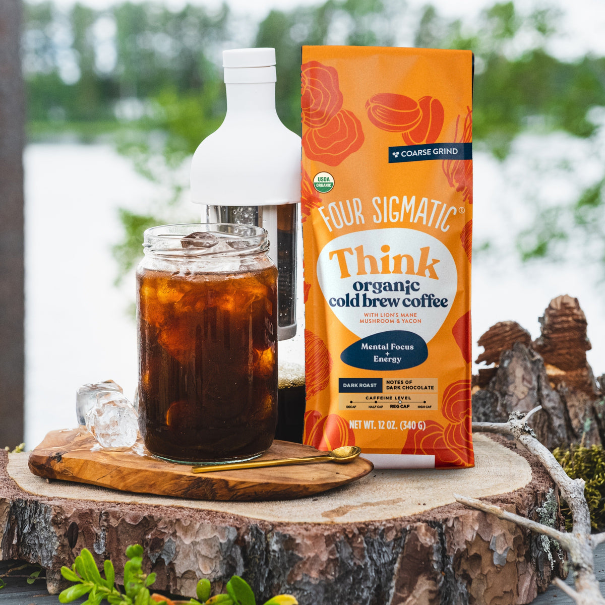cold-brew-bottle-d3 Cold_Brew_Lifestyle_Photos_Outdoor_2024.jpg