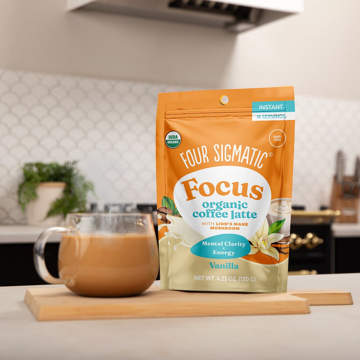 focus-organic-coffee-latte-vanilla-h8 focus-latte-vanilla-lifestyle2.jpg